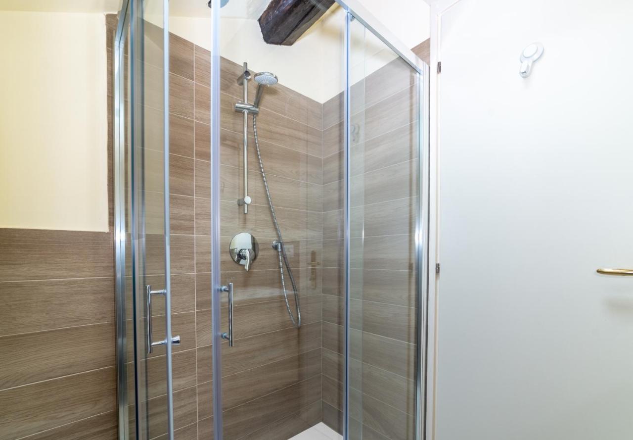 Brera - Sella Charme Apartment Castle View มิลาน ภายนอก รูปภาพ
