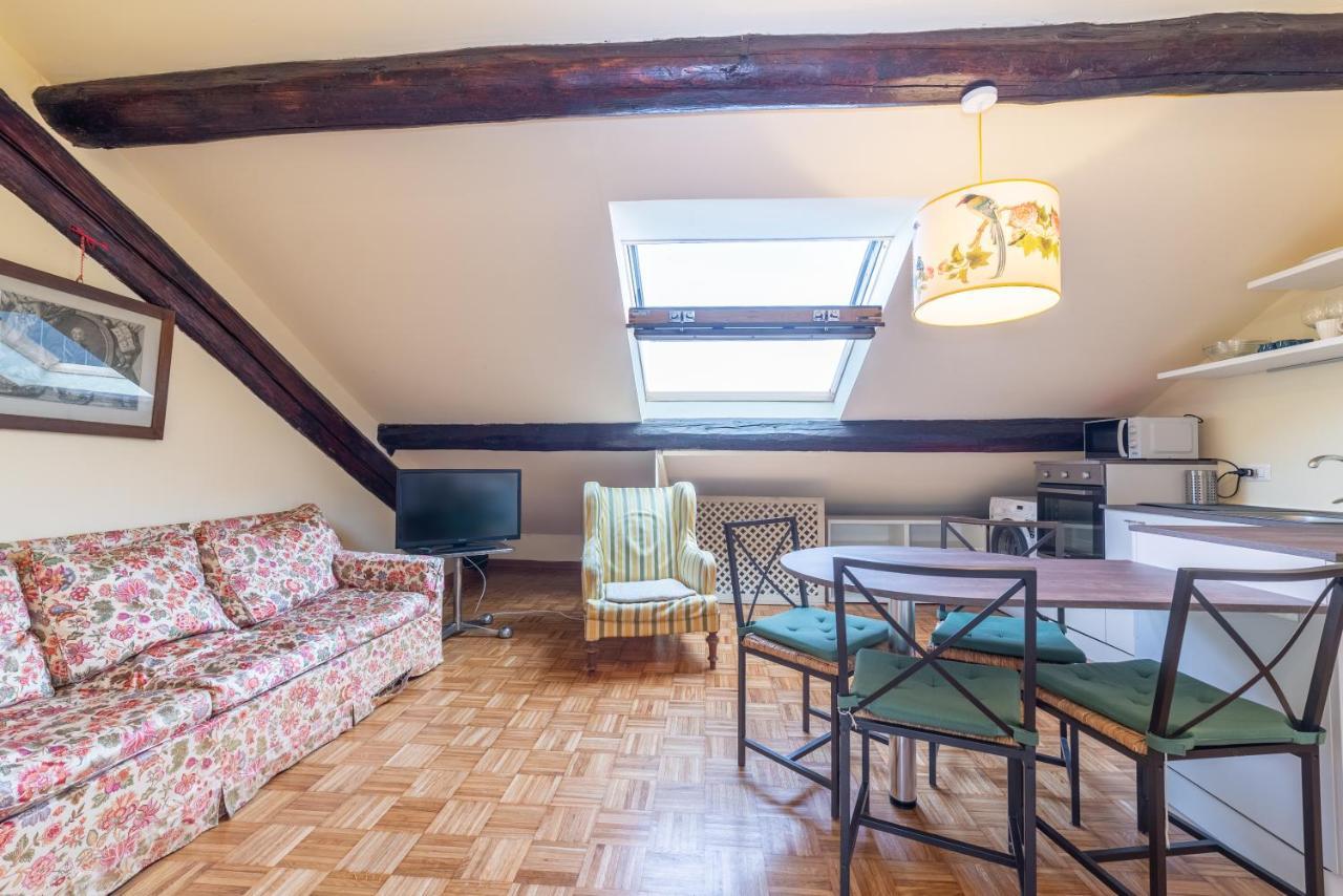 Brera - Sella Charme Apartment Castle View มิลาน ภายนอก รูปภาพ